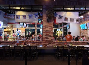 texas/amarillo/restaurant/house-divided-restaurant-sports-grill