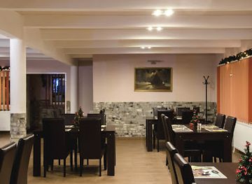 hungary/mecsek-mountains/restaurant/vadvirag-vendeglo