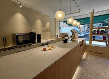 switzerland/zug/restaurant/savora-cafe