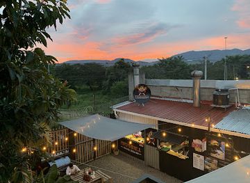 nicaragua/esteli-plateau/restaurant/click-food-park