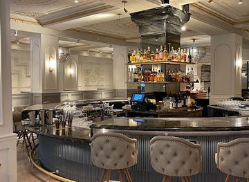 iowa/des-moines/downtown-des-moines/restaurant/proudfoot-bird