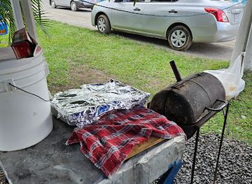 jamaica/port-antonio/restaurant/dapo-s-kitchen