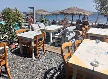 greece/santorini/kamari/restaurant/almira