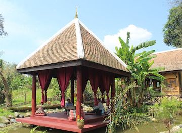 laos/central-laos/restaurant/mandalao-restaurant-and-elephant-rescue-park