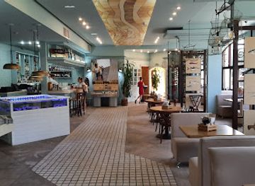 ukraine/crimea/restaurant/poplavok