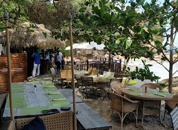 saint-lucia/diamond-falls-botanical-gardens/restaurant/naked-fisherman-restaurant