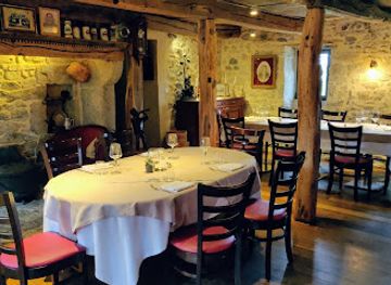 france/auvergne-volcanoes/restaurant/la-ferme-de-chadet