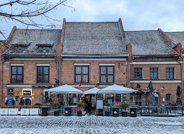 lithuania/kaunas/old-town-senamiestis/restaurant/soul-rotuse