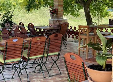 hungary/tatabanya/restaurant/csuccs-gasztropub-tatabanya