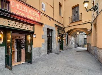 Chocolatería San Ginés