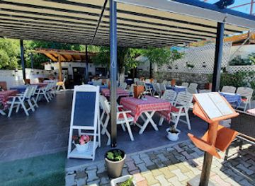 albania/toskeria/restaurant/restaurant-gostivari-ajan