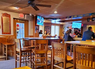 wisconsin/green-bay/restaurant/pearly-gates-bar-grill