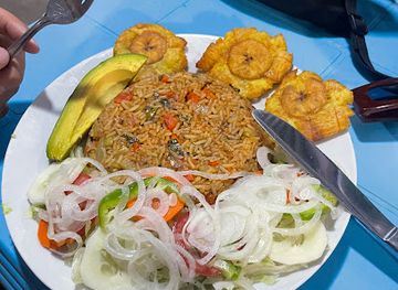 nicaragua/rivas-isthmus/restaurant/dona-chilo-la-humalera-bar-y-restaurante