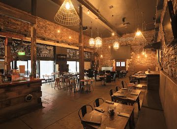 australia/north-east-south-australia/restaurant/the-little-hunter