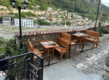Hotel &Traditional Food Ansel