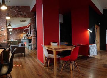 latvia/daugavpils/restaurant/luna