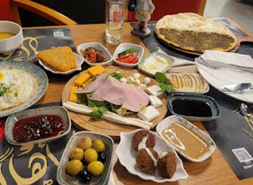 iraq/basra-region/restaurant/tche-tche-cafe-and-restaurant