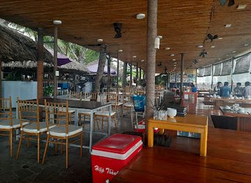 vietnam/nha-trang/restaurant/champa-garden-restaurant