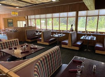 montana/glacier-national-park/restaurant/glacier-perk-cafe