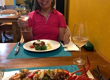 anguilla/rendezvous-bay/restaurant/sharky-s