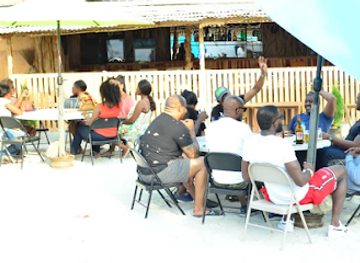 gabon/pikounda-gorilla-camp/restaurant/restaurant-okande