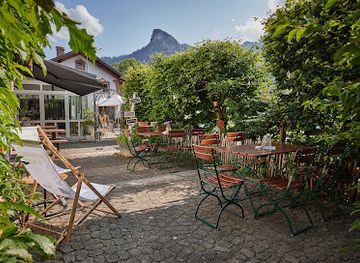 germany/oberammergau/restaurant/machbar