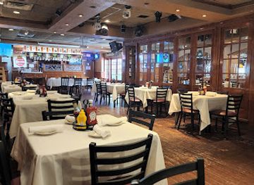 maryland/annapolis/restaurant/o-brien-s-oyster-bar-seafood-tavern