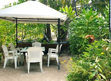 maldives/dhigurah/restaurant/hawaii-foods