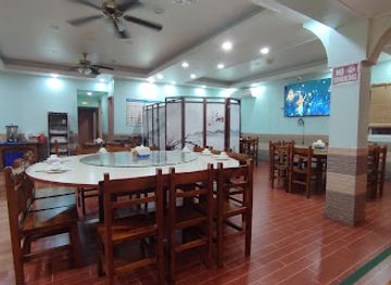 palau/ngardmau/restaurant/fc-restaurant