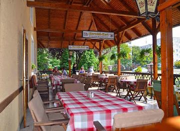 hungary/bakony/restaurant/horvath-kert-vendeglo