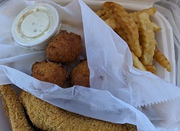 mississippi/natchez/restaurant/fish-house