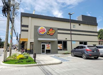 honduras/puerto-cortes/restaurant/food-mall