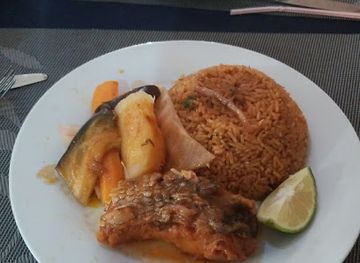 gabon/congo-basin/restaurant/papa-union