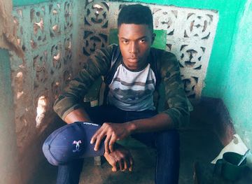 guinea/macenta-region/restaurant/restaurant-paracetamol