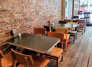 indiana/lafayette/restaurant/the-vegan-cheese-lady-cafe