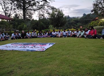 nepal/bandipur/restaurant/rana-bhojanalaya-and-staff-khaja-ghar