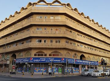 bahrain/tree-of-life/restaurant/candle-light-restaurant