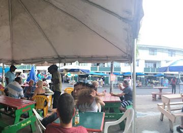 saint-lucia/castries/restaurant/donna-s