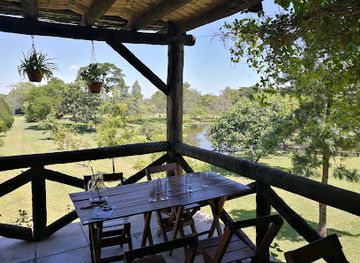 paraguay/ybytyruzu-mountains/restaurant/quinta-ykua-poty