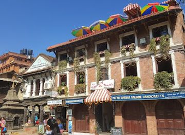 nepal/patan/golden-temple-kwa-bahal/restaurant/cafe-du-temple-lalitpur