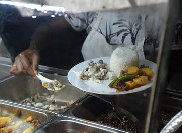 vanuatu/sanma/restaurant/kucina-filipino