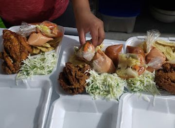 honduras/copan-ruinas/restaurant/pollo-loko-frito-y-asado