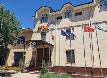 uzbekistan/jizzakh/restaurant/ifor