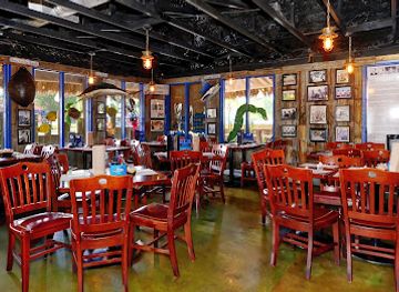 florida/sarasota/restaurant/walt-s-fish-market-restaurant
