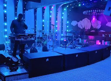 arizona/scottsdale/restaurant/almost-famous