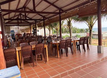 vietnam/mui-ne/restaurant/nha-hang-anh-em