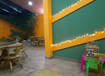 honduras/la-paz-region/restaurant/samich
