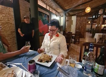nicaragua/rivas-isthmus/restaurant/restaurante-cueva-del-buzo