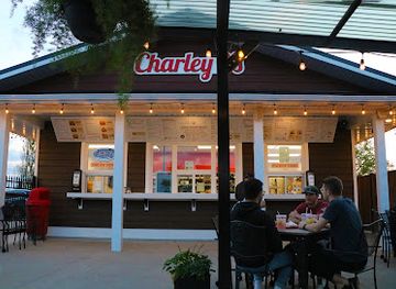 canada/pembina-valley/restaurant/charley-b-s-classic-grill-ice-cream-parlour
