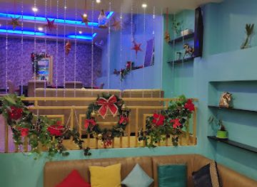 india/imphal/restaurant/halley-s-bistro